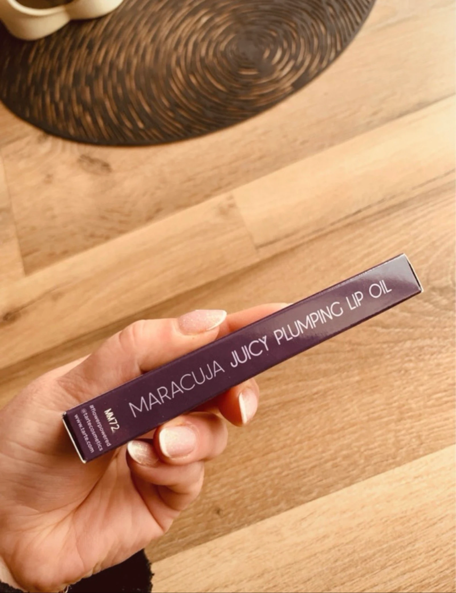 Água de Lábios Repulpante Maracujá Juicy Plumping Lip Oil - Shimmering Mulberry - Marca Tarte – photo 3